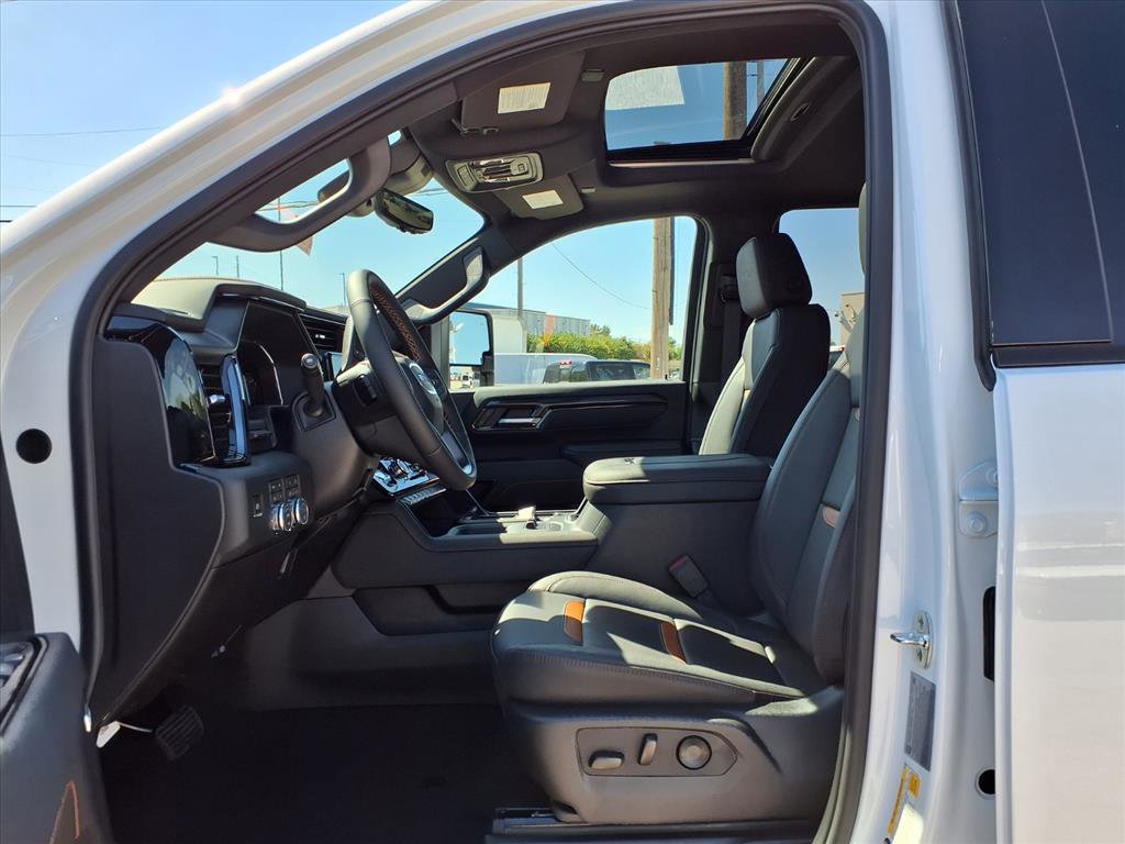 New 2026 GMC Sierra 2500 AT4 w/ AT4 Premium Plus Package image 17