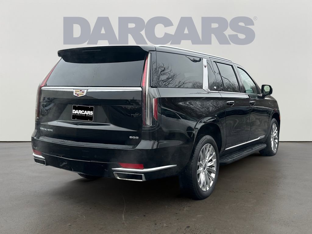 Used 2022 Cadillac Escalade ESV Premium Luxury image 7