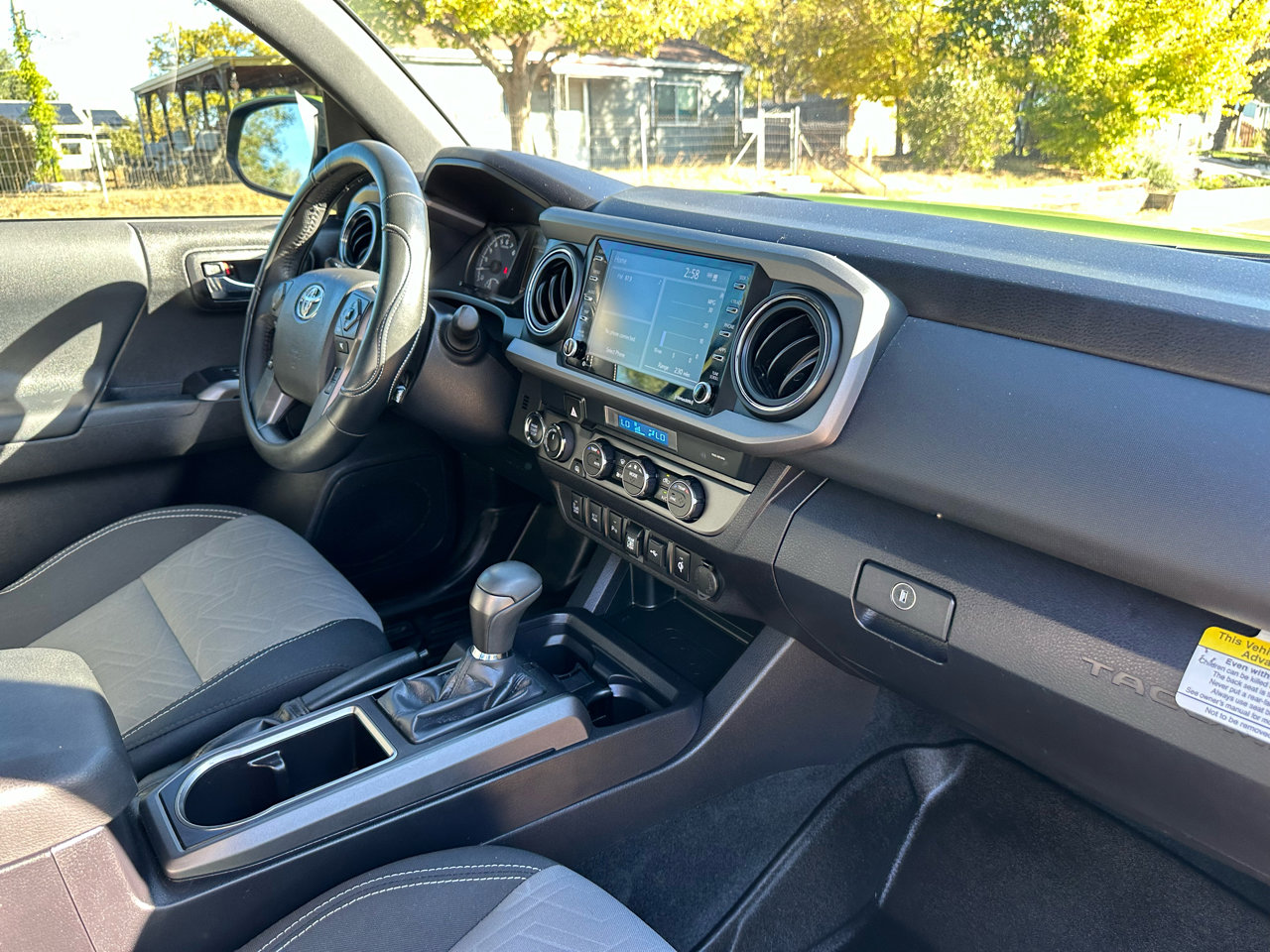 Used 2023 Toyota Tacoma TRD Off-Road image 26