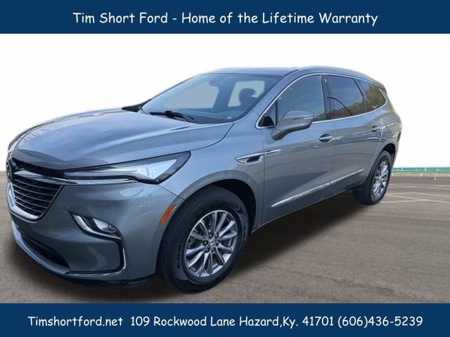 Used 2023 Buick Enclave Essence AWD/4WD image 1
