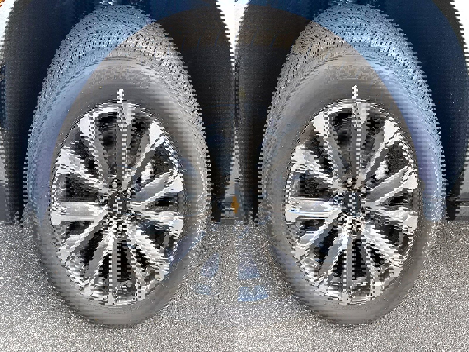 New 2026 Chevrolet Suburban High Country image 16