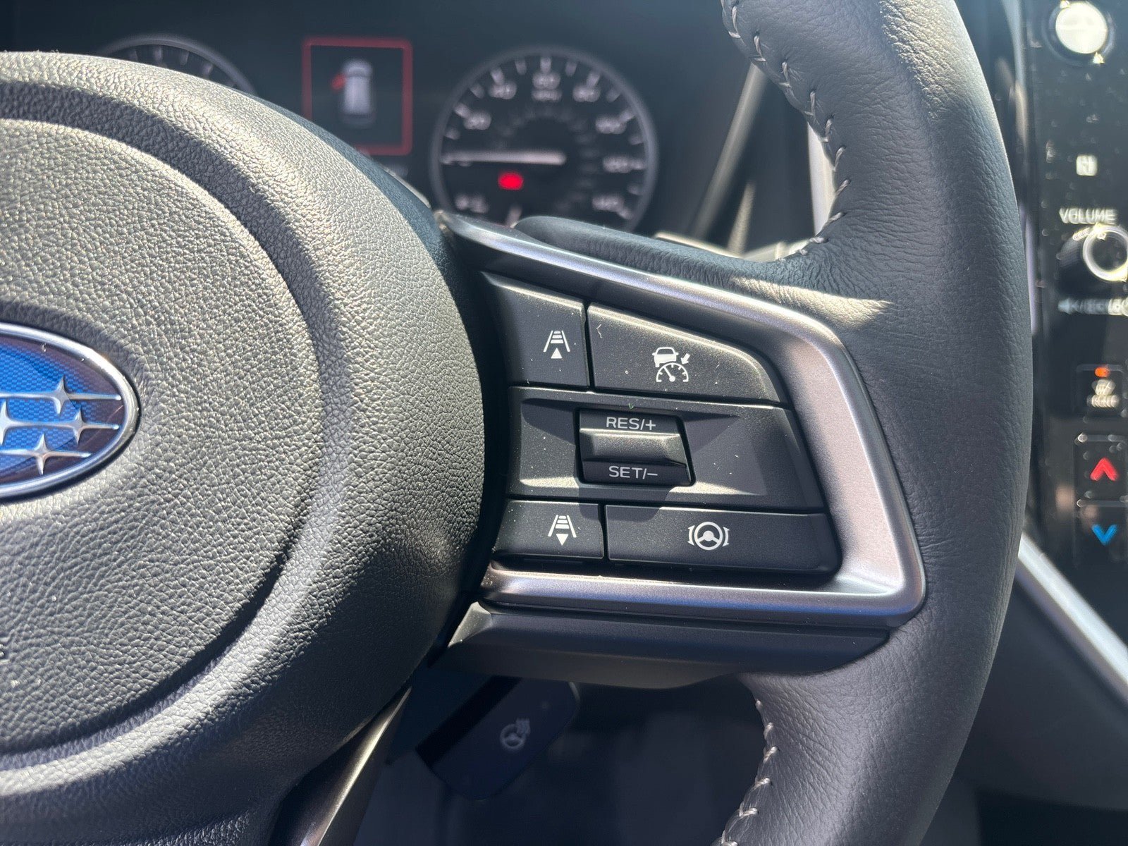New 2026 Subaru Ascent Limited AWD/4WD image 19