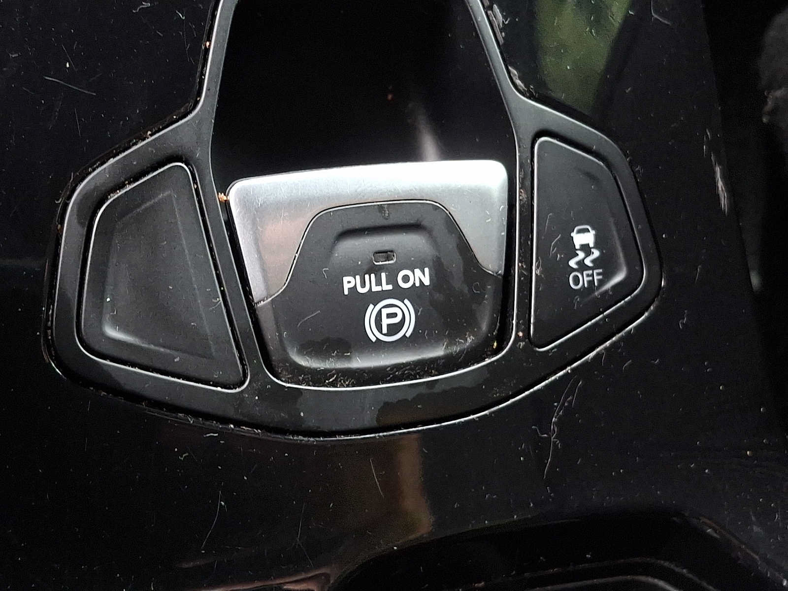Used 2021 Jeep Renegade Latitude AWD/4WD image 23