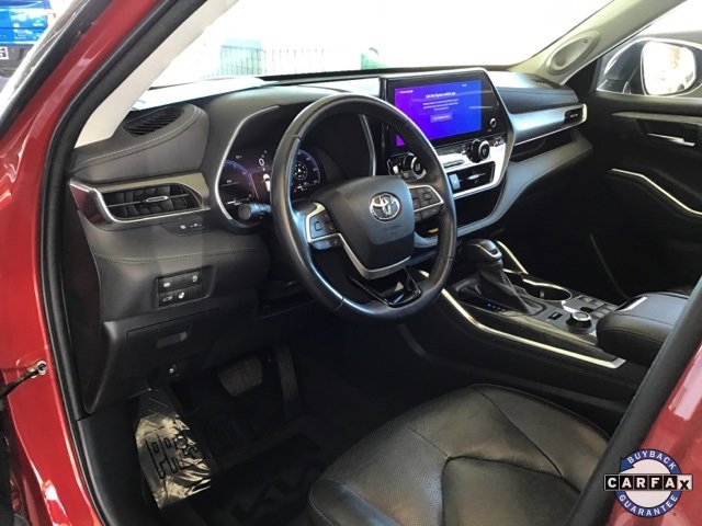 Used 2023 Toyota Highlander Limited image 33