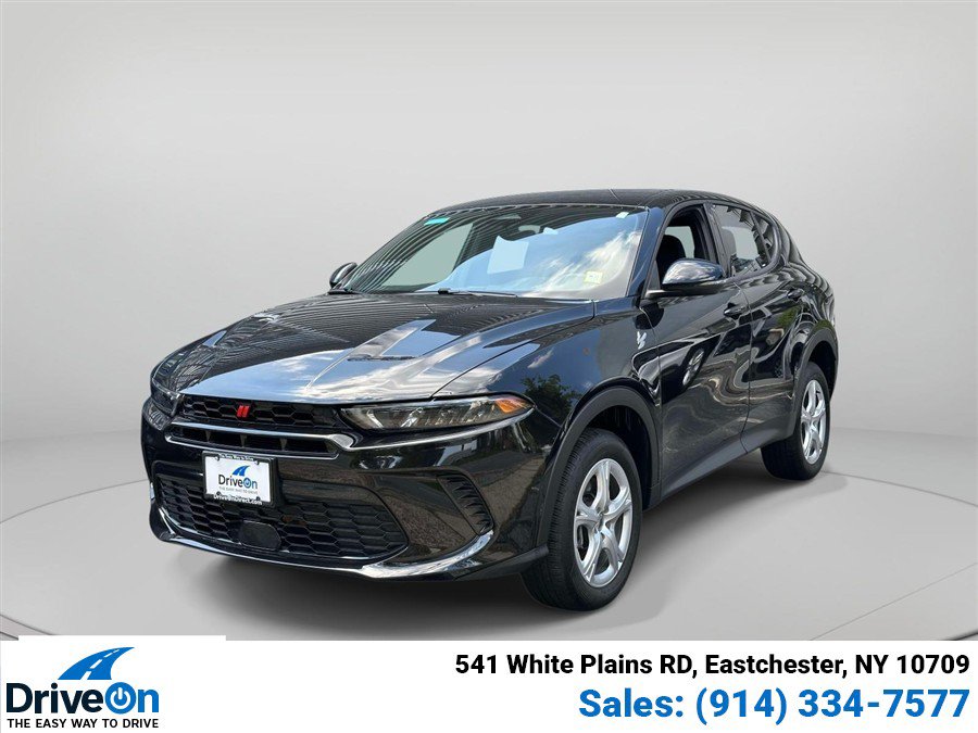 Used 2023 Dodge Hornet GT w/ Cold Weather Group AWD/4WD image 1