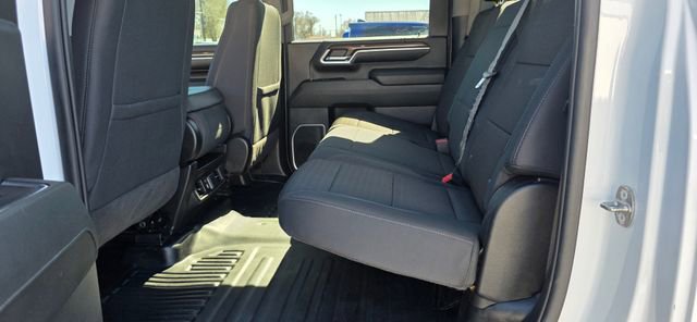 Used 2024 Chevrolet Silverado 3500 LT w/ Convenience Package image 11