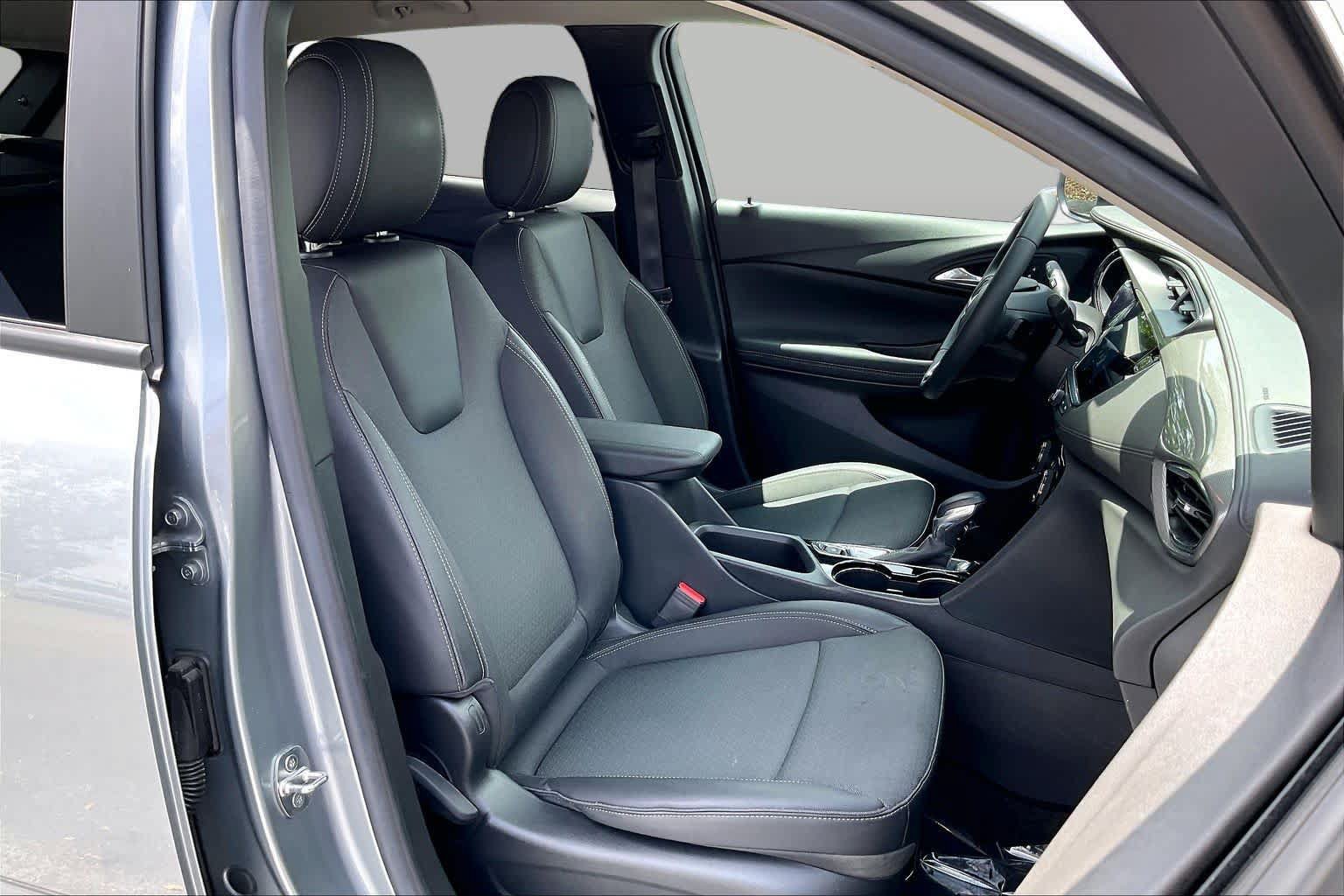 Used 2023 Buick Encore GX Preferred FWD image 8