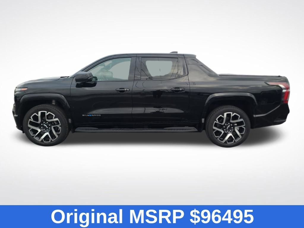 Used 2024 Chevrolet Silverado EV RST image 7