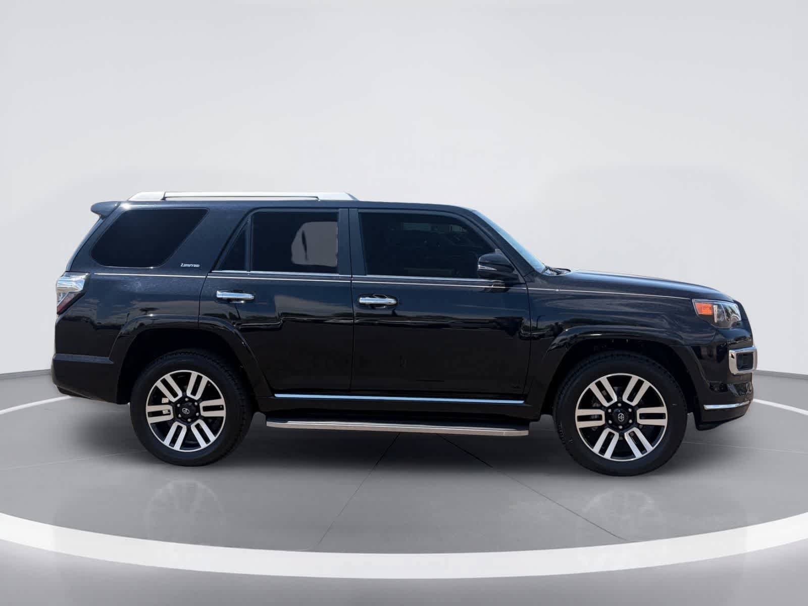 Used 2024 Toyota 4Runner Limited AWD/4WD image 7