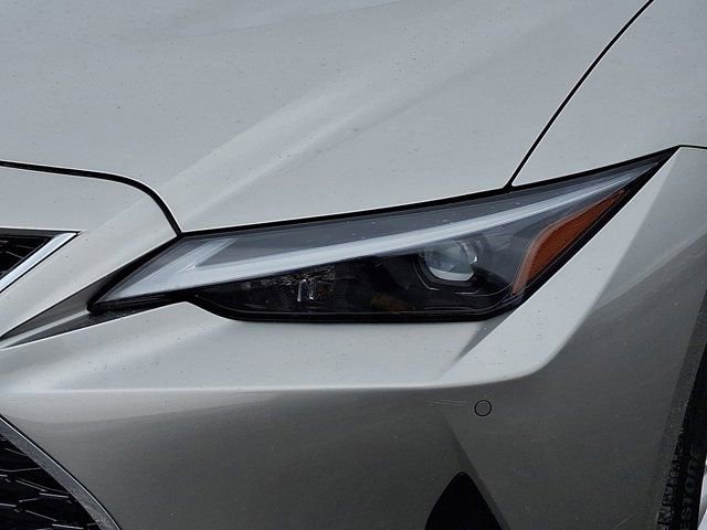 Used 2023 Lexus IS 300 AWD w/ Premium Package image 12