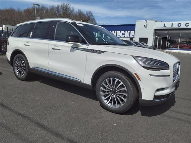 New 2024 Lincoln Aviator Reserve w/ Equipment Group 201A AWD/4WD image 1