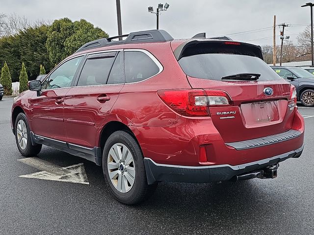 Used 2017 Subaru Outback 2.5i Premium image 4
