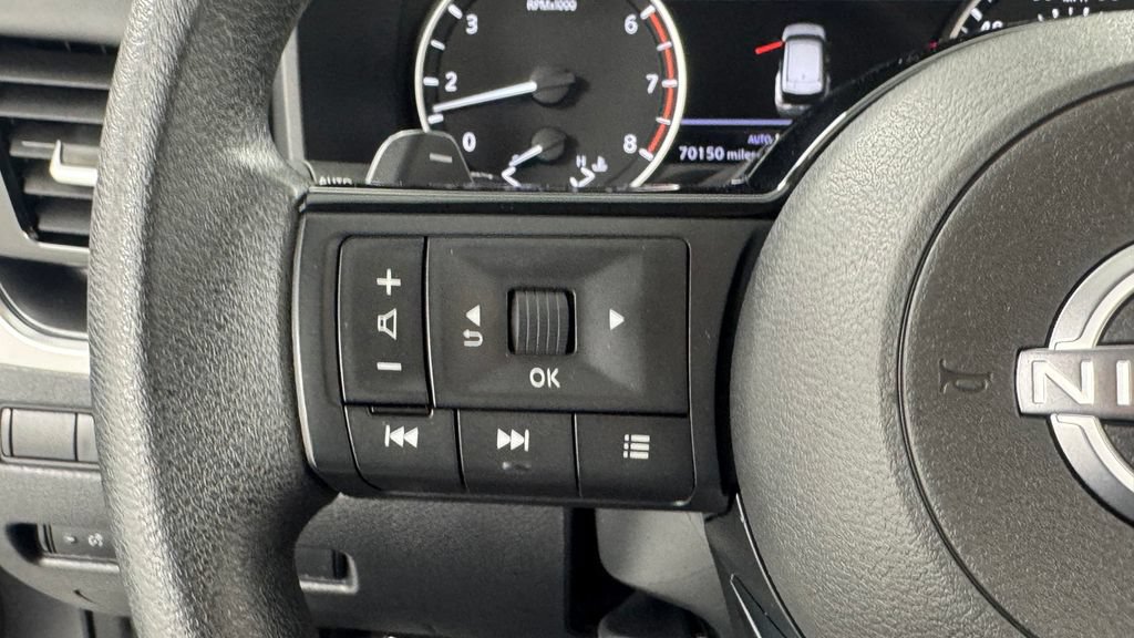 Used 2022 Nissan Rogue SV AWD/4WD image 21