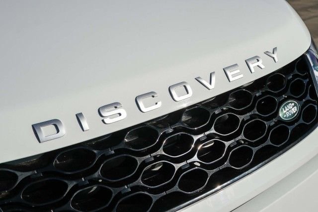 Certified 2024 Land Rover Discovery Sport S image 11
