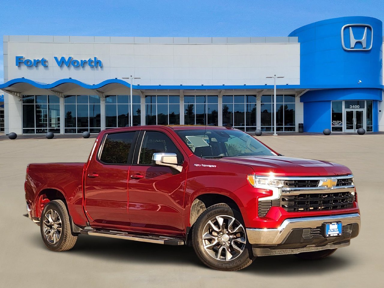 Used 2024 Chevrolet Silverado 1500 LT