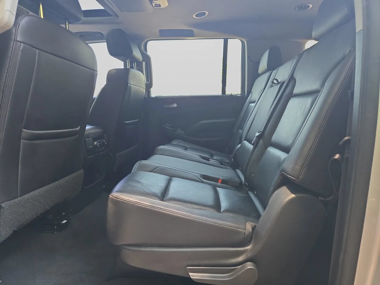 Used 2019 GMC Yukon XL SLT w/ Open Road Package RWD image 24