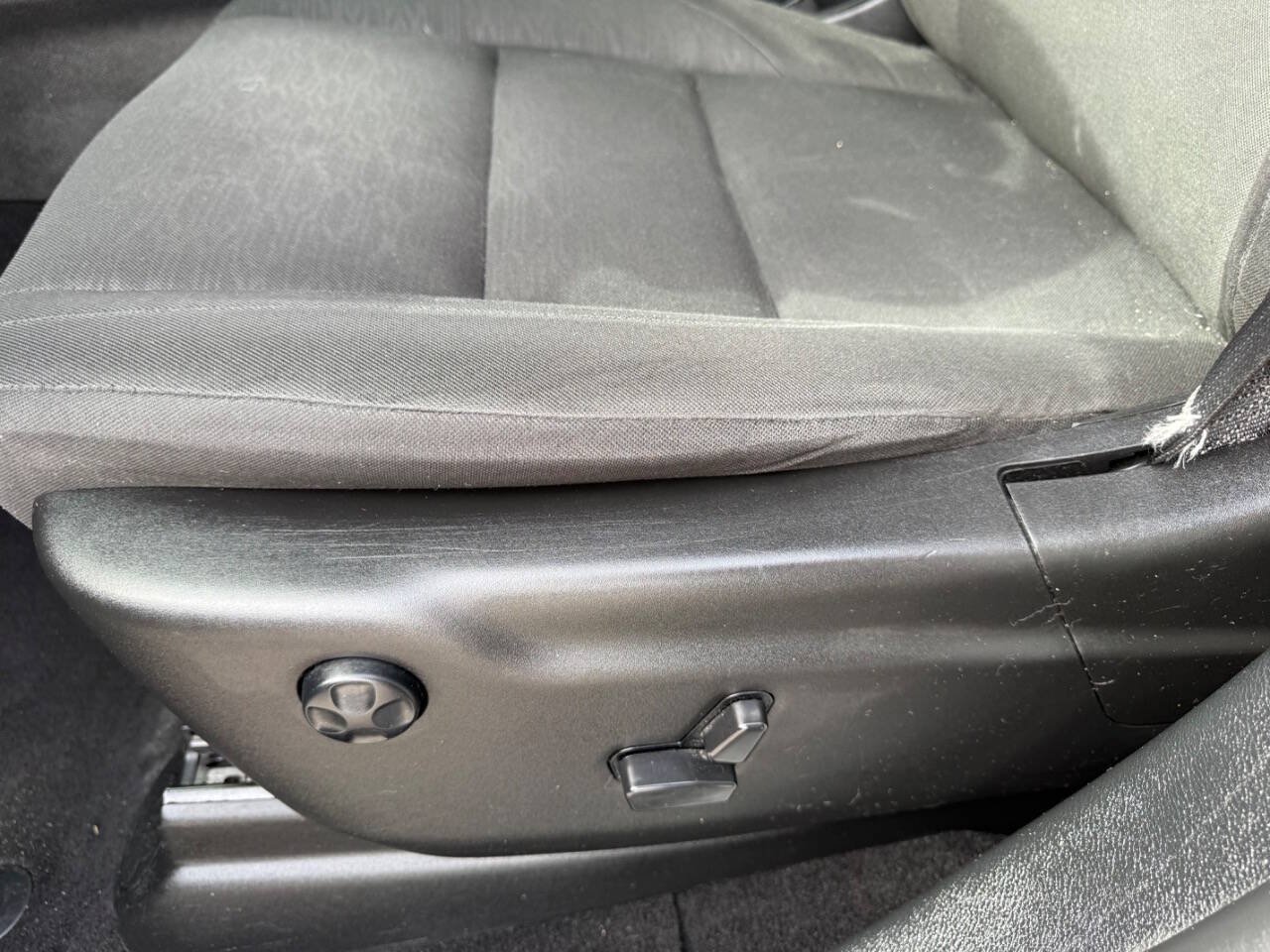 Used 2023 Dodge Durango GT AWD/4WD image 11