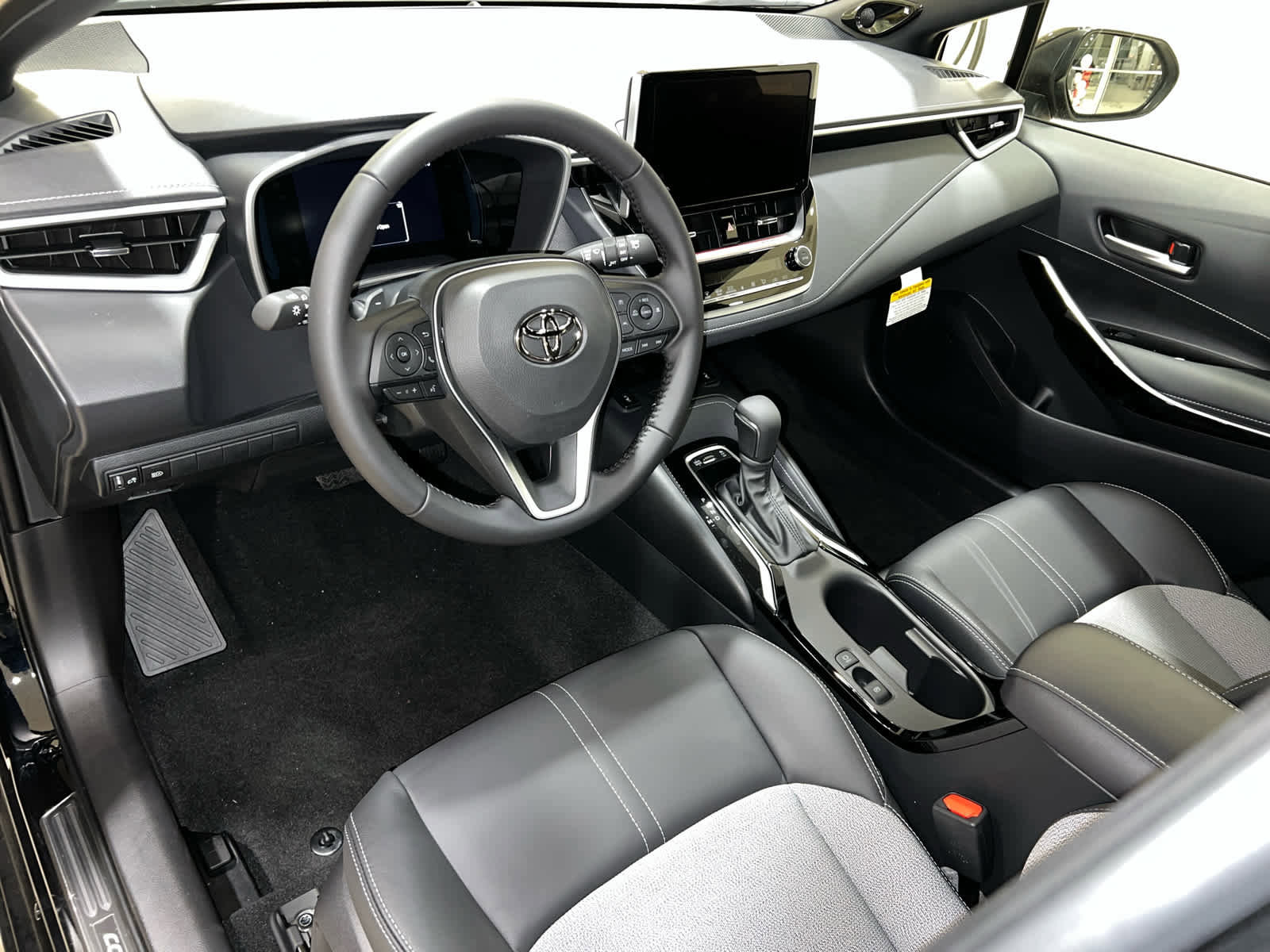 New 2026 Toyota Corolla XSE image 13