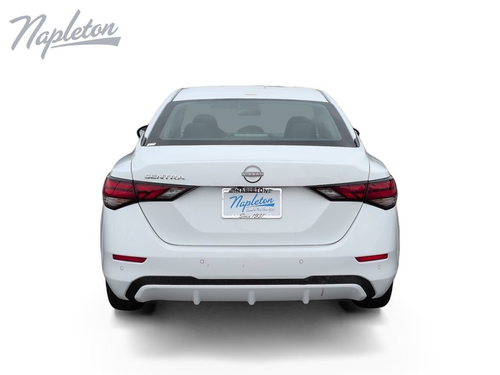 Used 2025 Nissan Sentra SV FWD image 4