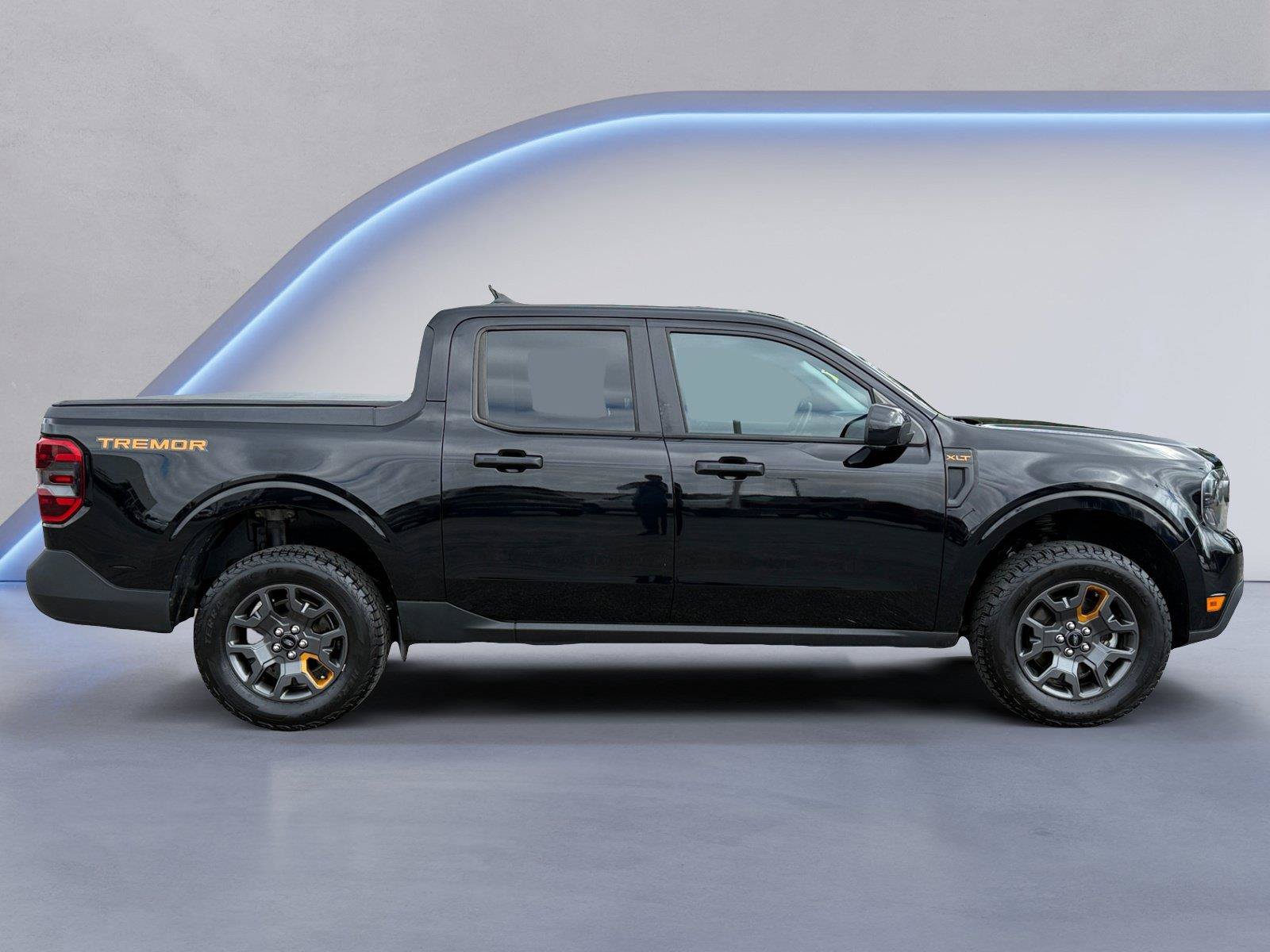 Used 2023 Ford Maverick Tremor w/ Tremor Off-Road Package AWD/4WD image 2