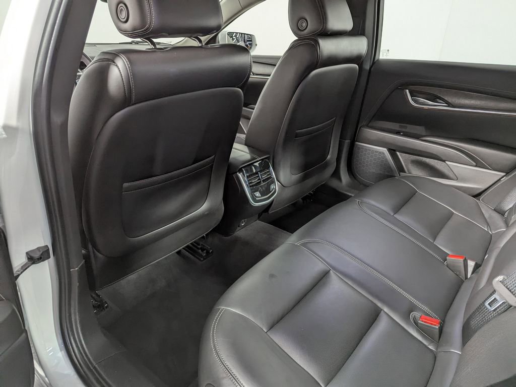 Used 2019 Cadillac XTS Luxury image 44