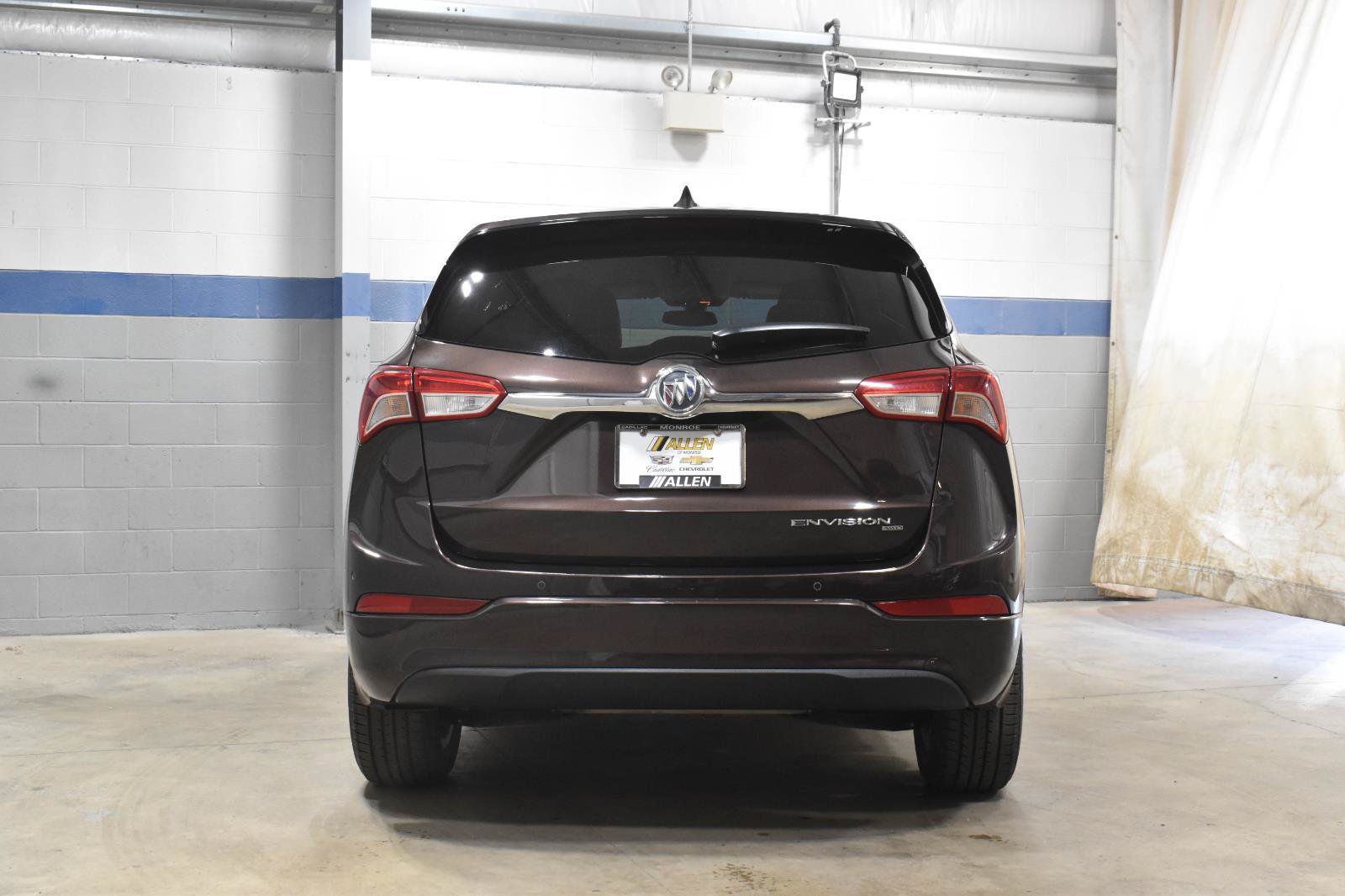 Used 2020 Buick Envision Preferred AWD/4WD image 24