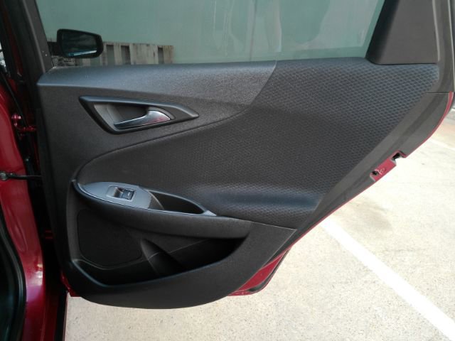 Used 2025 Chevrolet Malibu RS FWD image 22