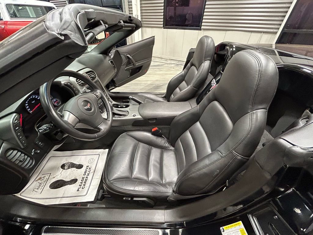 Used 2007 Chevrolet Corvette Convertible w/ Preferred Equipment Group image 38