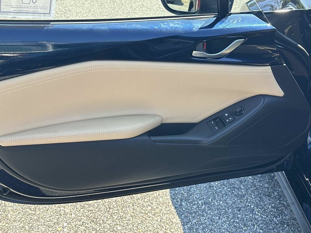 New 2026 MAZDA MX-5 Miata Grand Touring w/ Weather Package RWD image 26