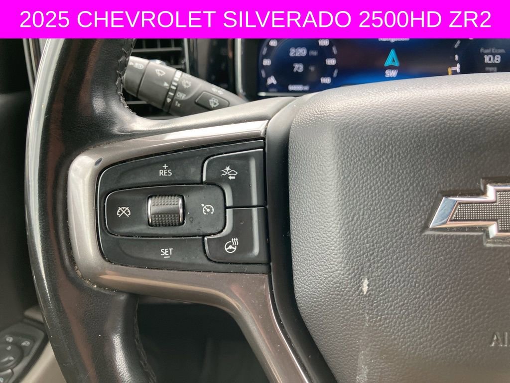 Used 2025 Chevrolet Silverado 2500 ZR2 w/ Technology Package image 28
