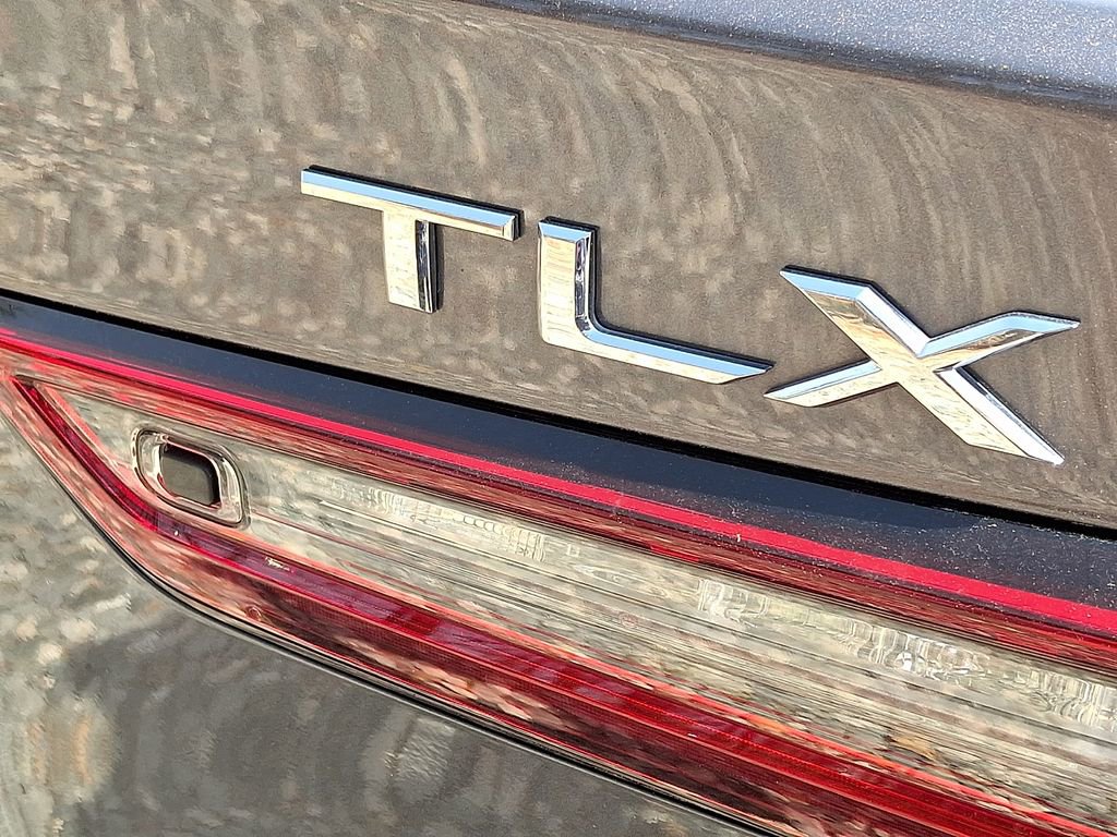 Used 2023 Acura TLX FWD image 31