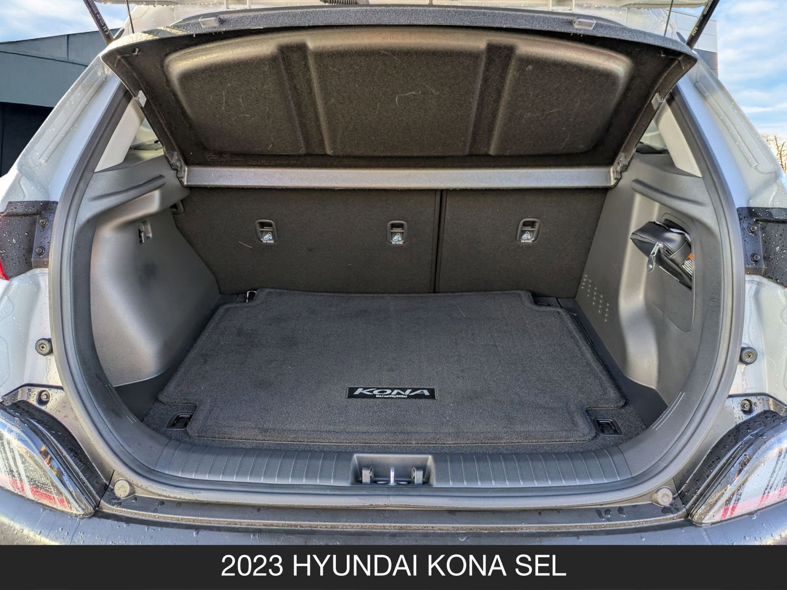 Used 2023 Hyundai Kona SEL w/ Cargo Package image 20