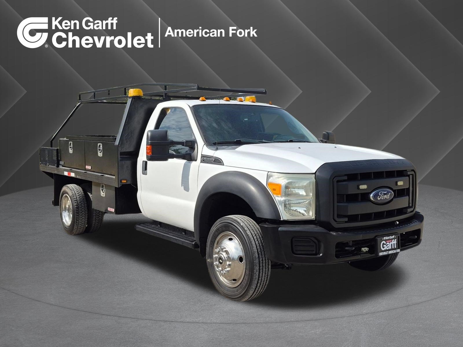 Used 2016 Ford F550 4x4 Regular Cab Super Duty image 1