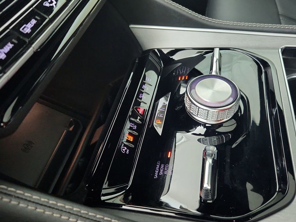 New 2025 Jeep Wagoneer L Series III w/ Quick Order Package 25C Super image 29