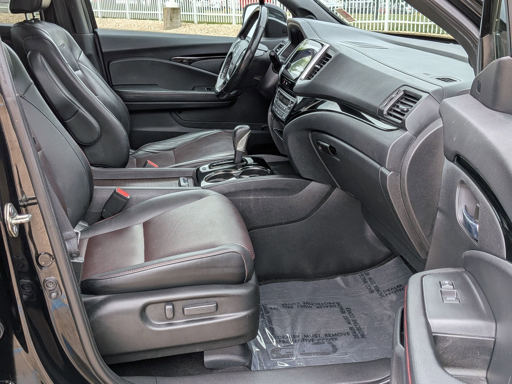 Certified 2019 Honda Ridgeline Black Edition image 29