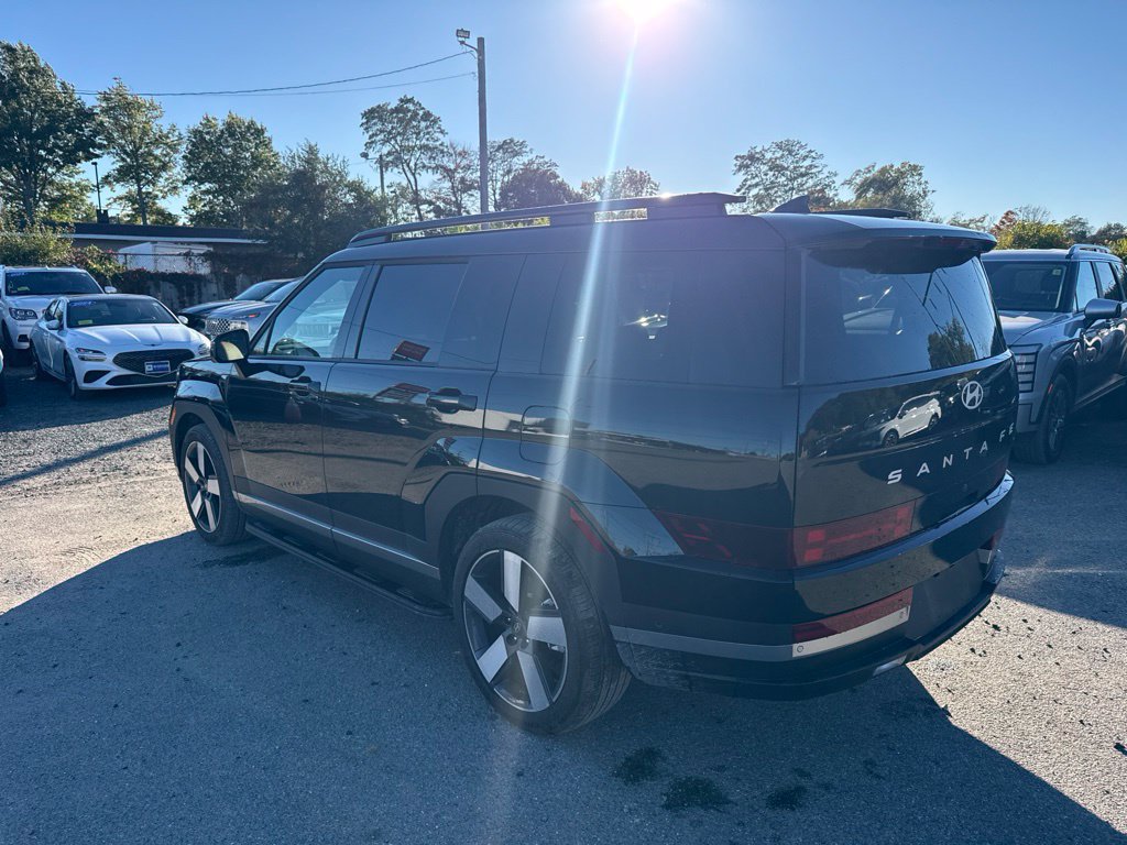 Used 2026 Hyundai Santa Fe Limited AWD/4WD image 8