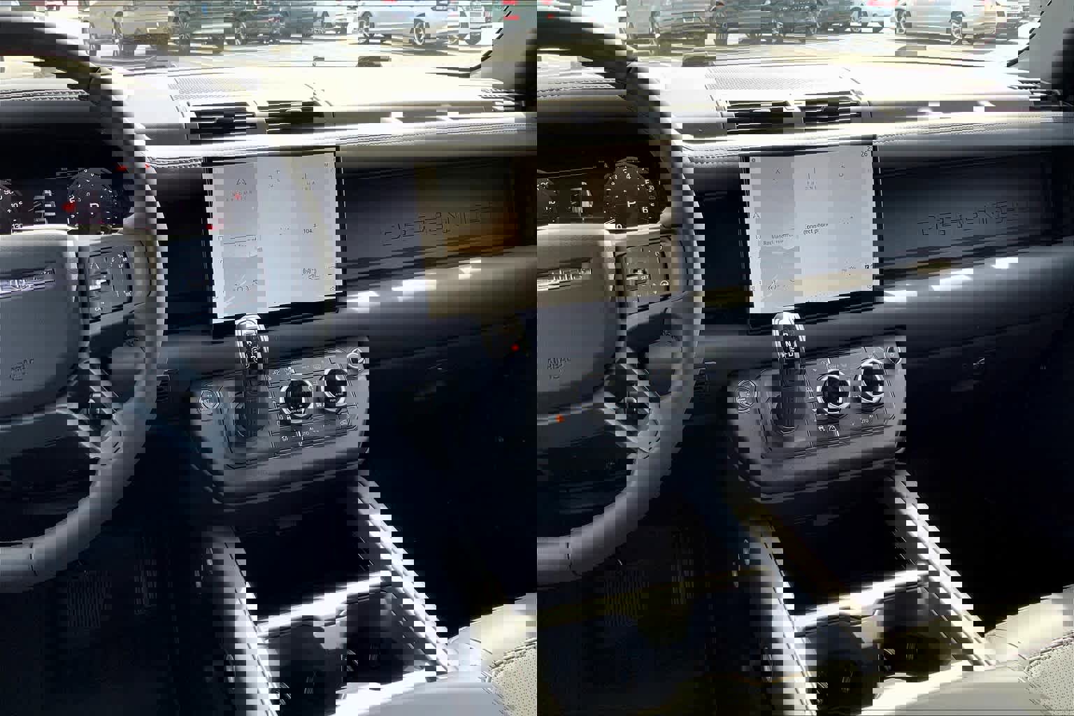 Used 2025 Land Rover Defender 110 X-Dynamic SE image 8