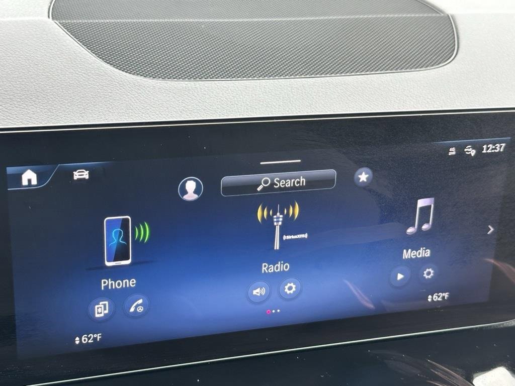 Used 2024 Mercedes-Benz GLB 250 image 17