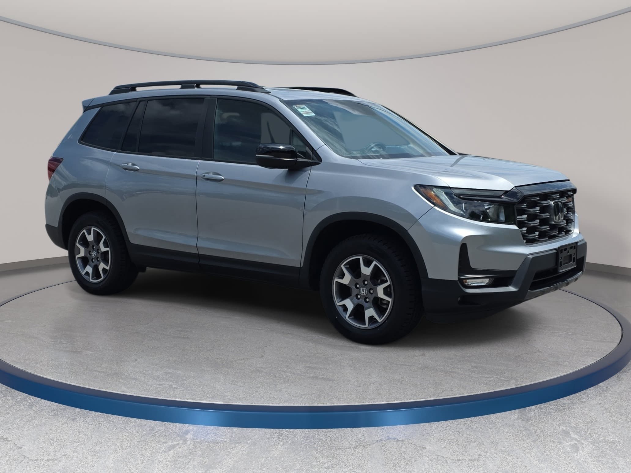 Used 2023 Honda Passport TrailSport image 3