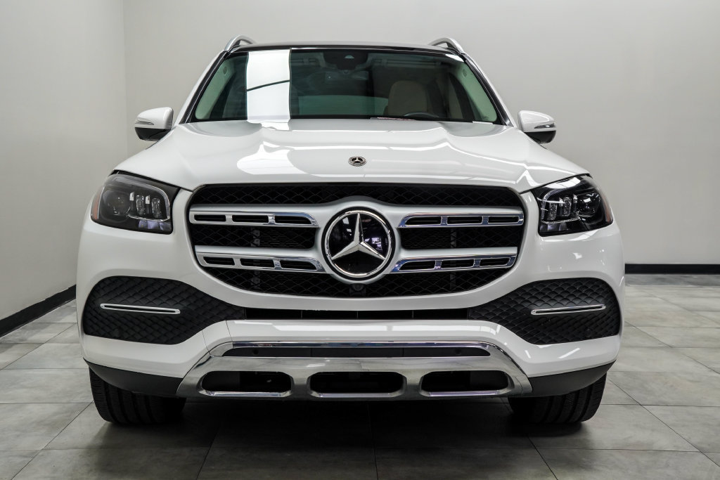 Used 2023 Mercedes-Benz GLS 450 4MATIC image 7
