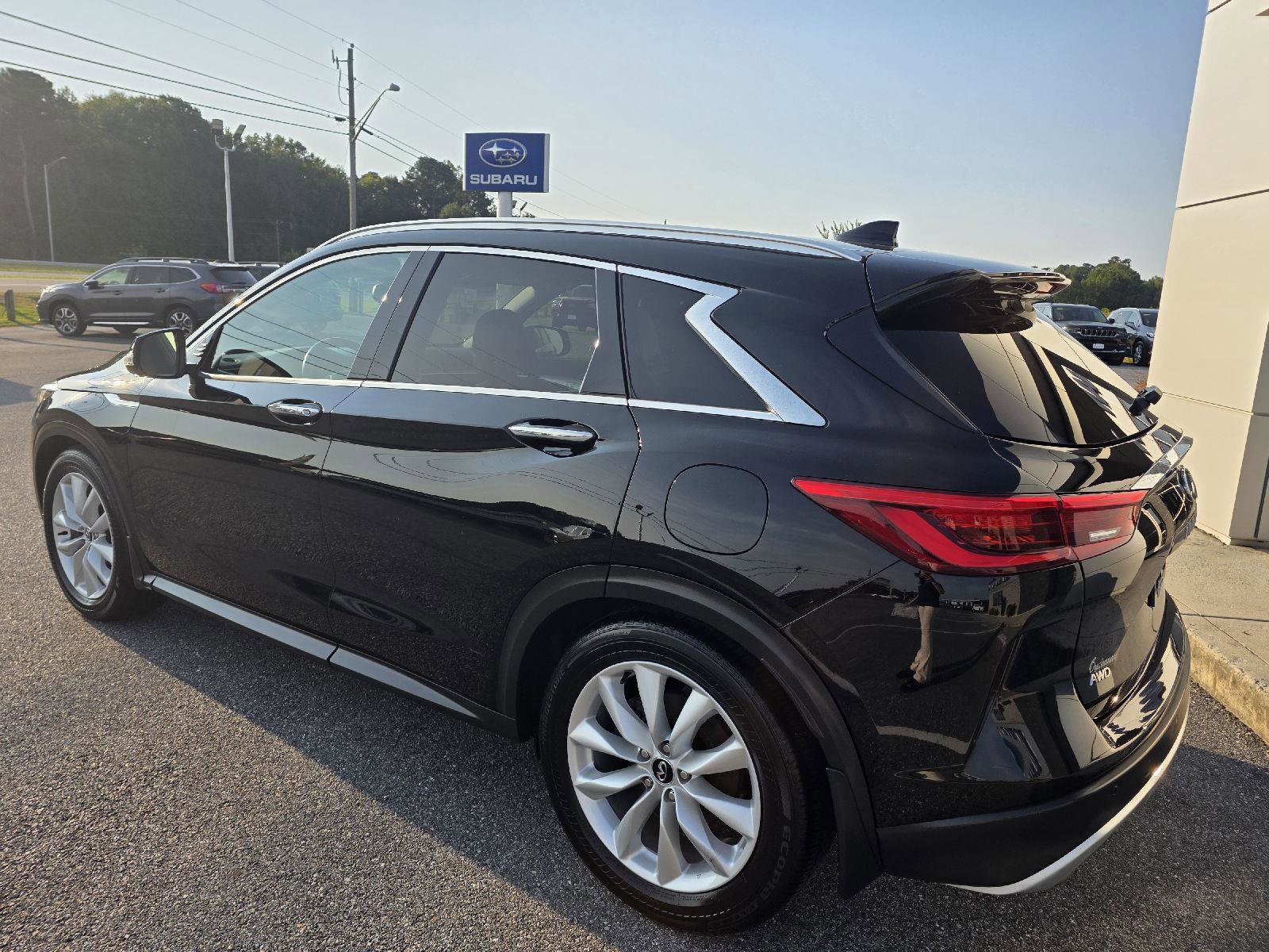 Used 2019 INFINITI QX50 Essential w/ Premium Heat Package image 7