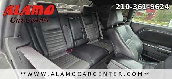 Used 2012 Dodge Challenger SXT RWD image 18