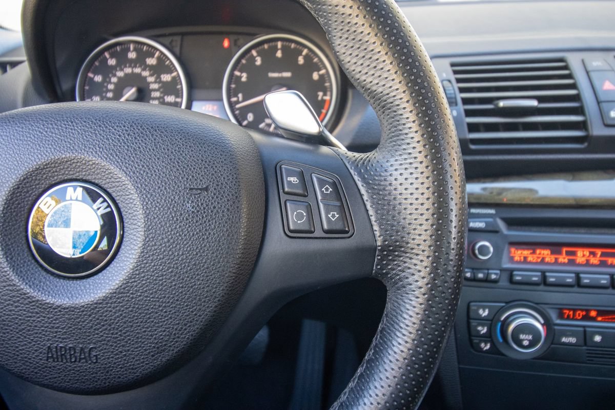 Used 2009 BMW 135i Coupe RWD image 30