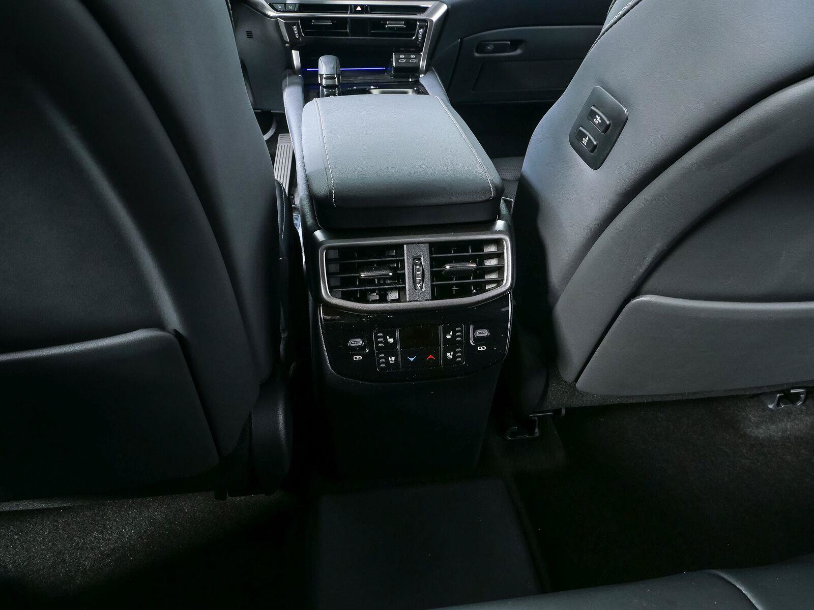 Used 2026 Lexus RX 450h AWD w/ Convenience Package image 21