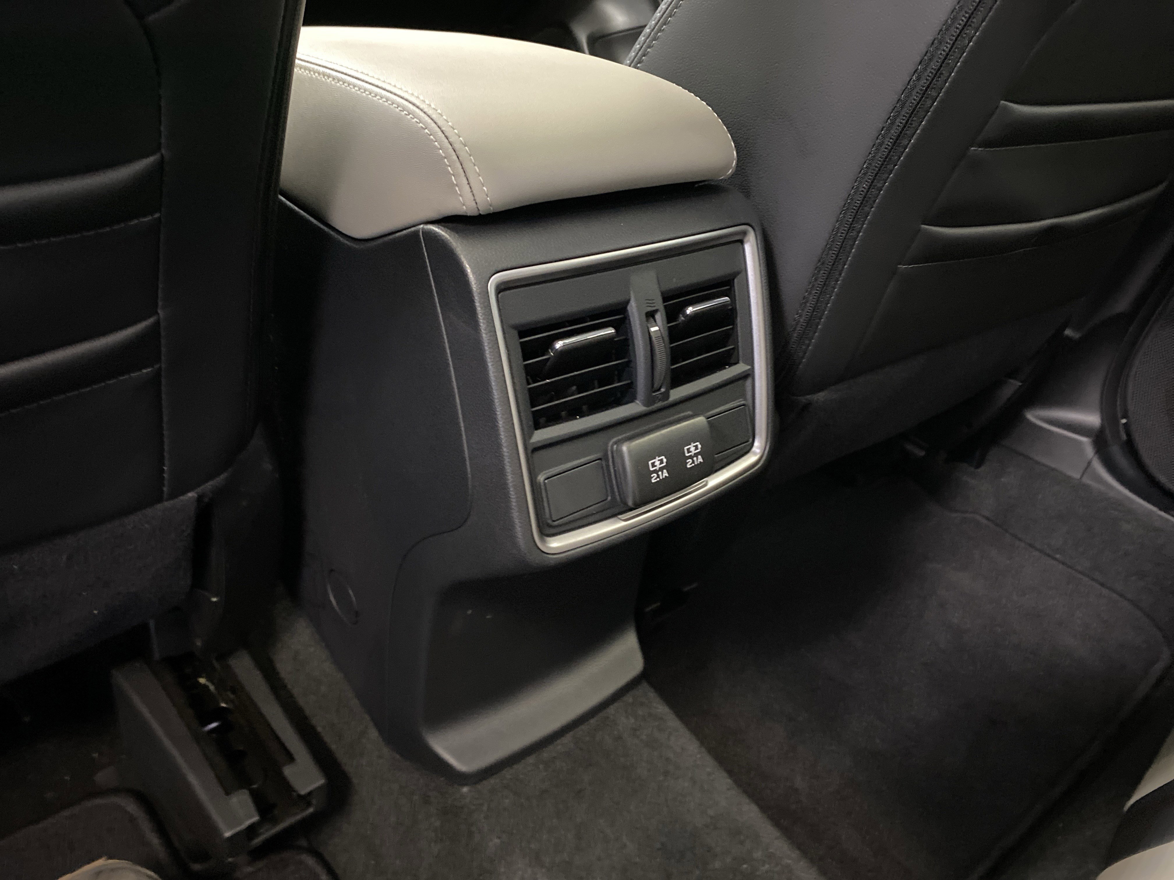 Used 2024 Subaru Forester Limited image 24