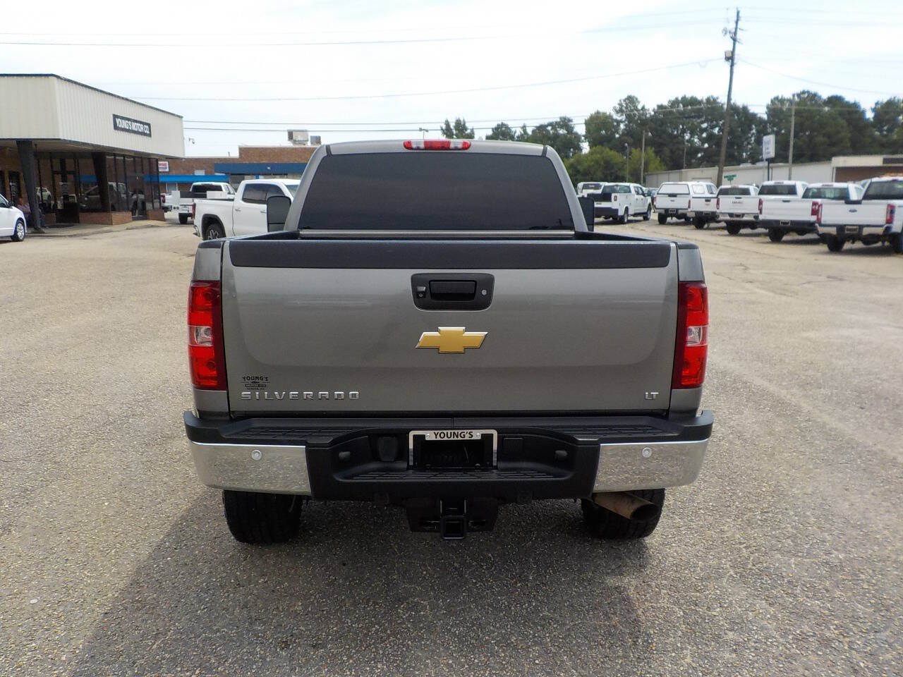 Used 2013 Chevrolet Silverado 2500 LT w/ Custom Sport Truck Package RWD image 4