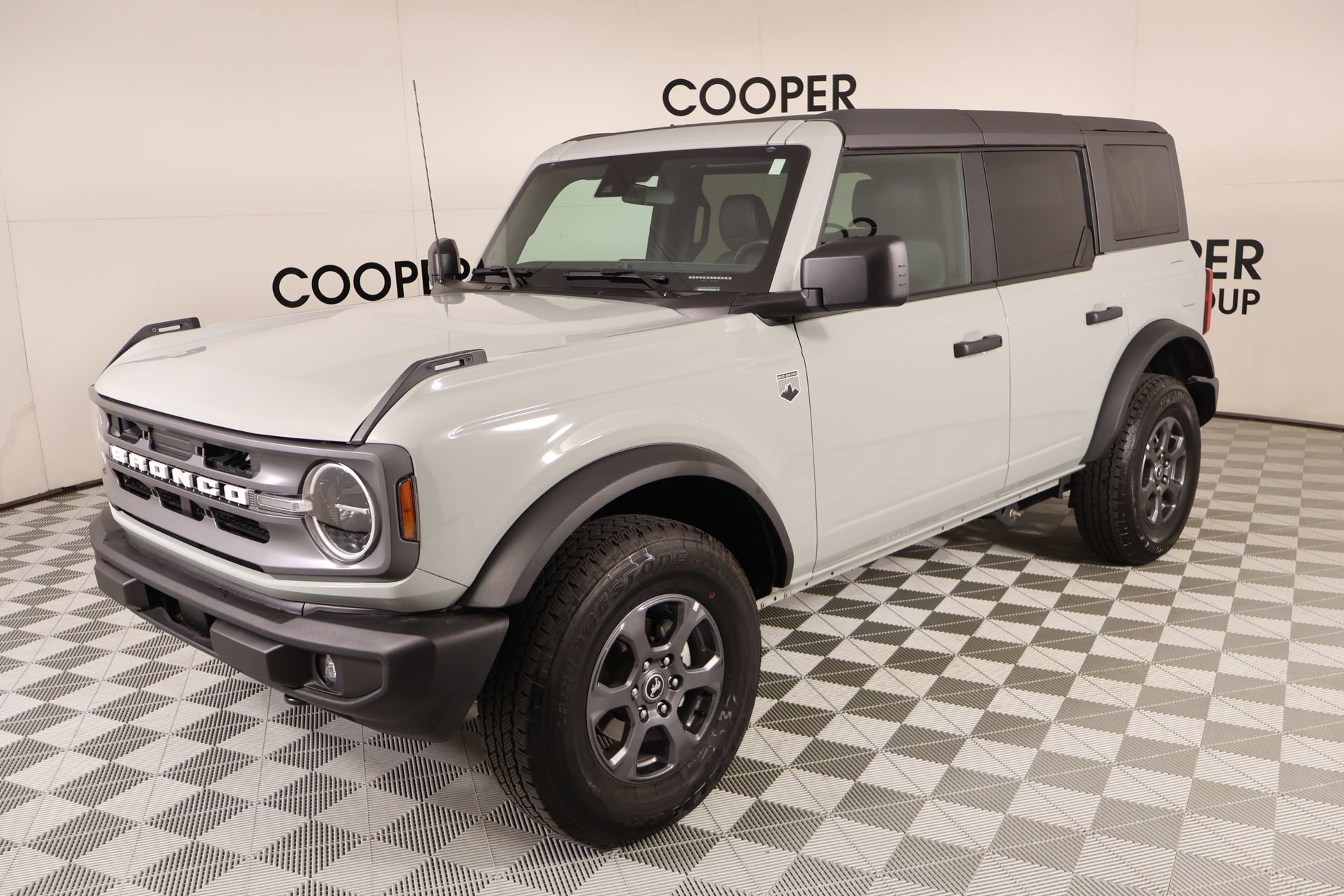 Used 2024 Ford Bronco Big Bend AWD/4WD image 9