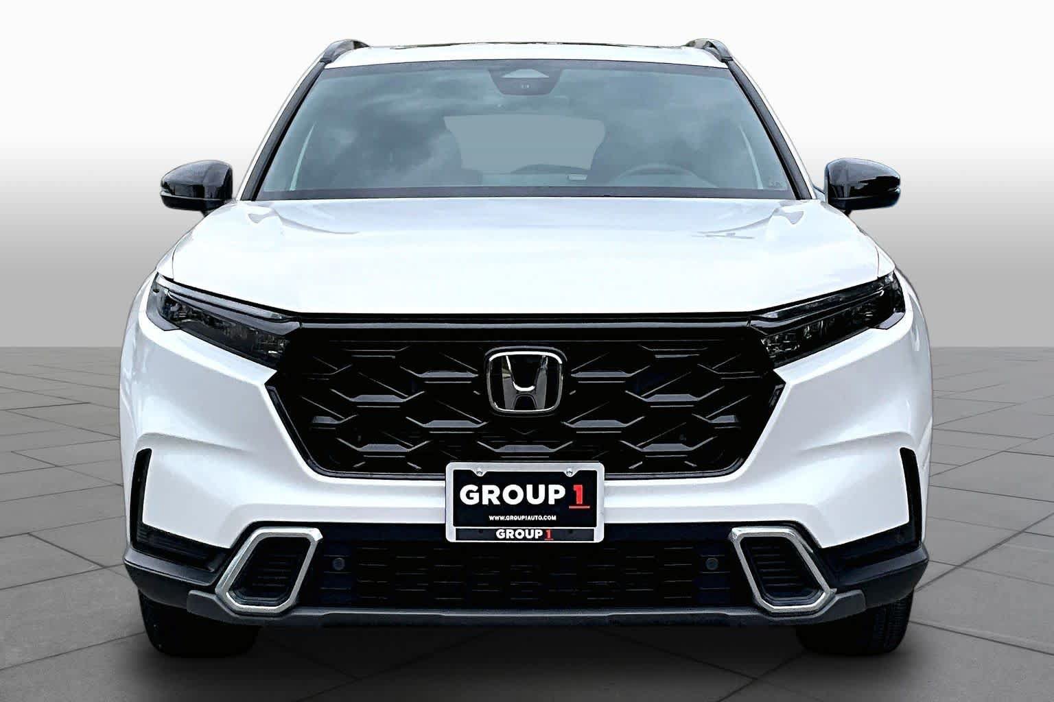 Used 2025 Honda CR-V Sport Touring image 4