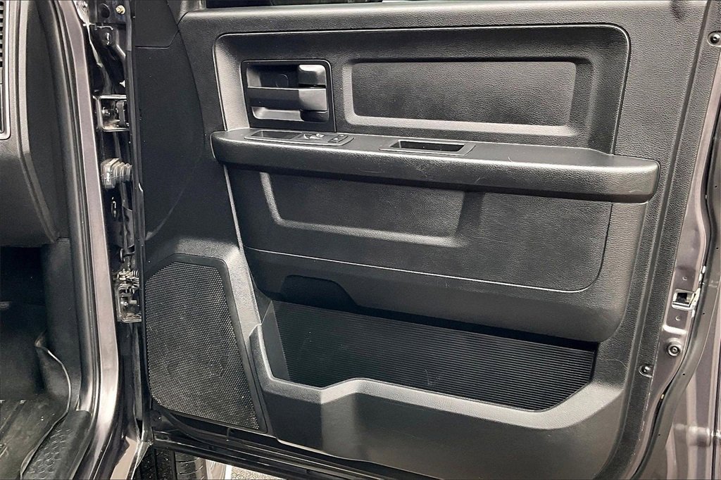Used 2019 RAM 1500 Tradesman w/ Tradesman SXT Package image 24