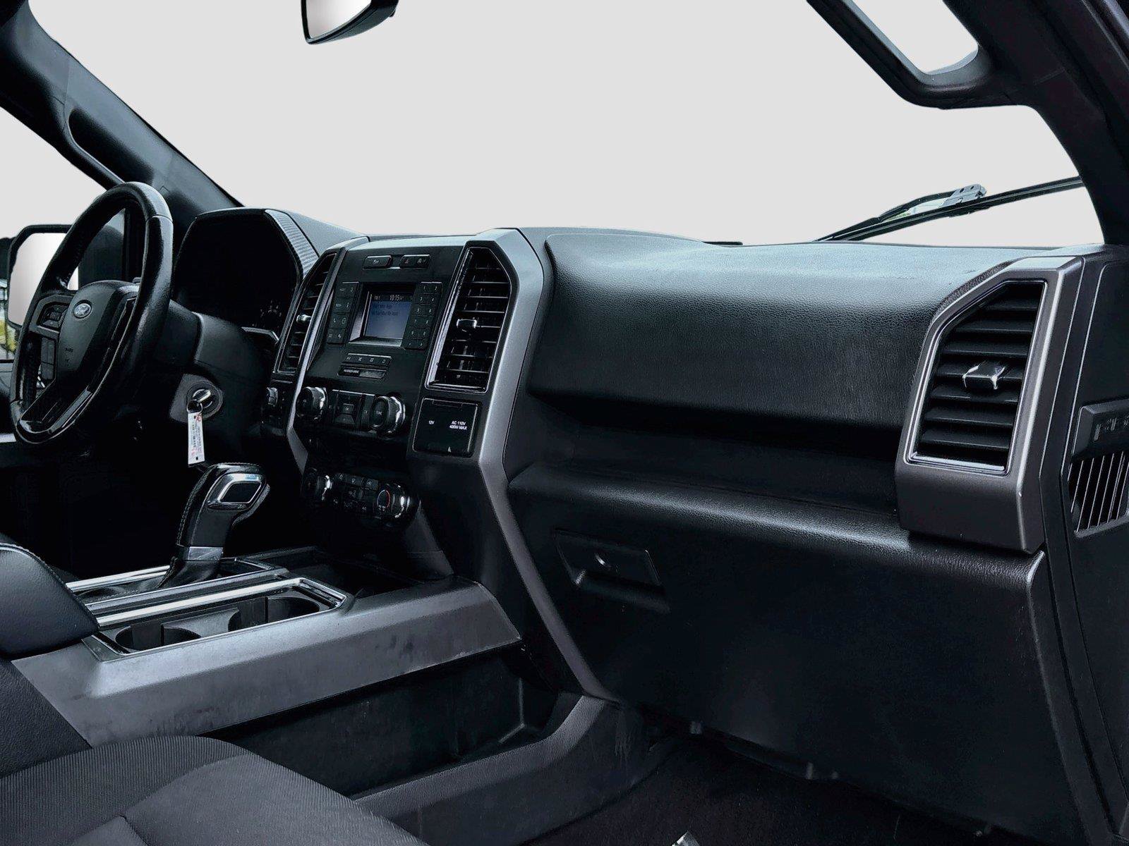 Used 2018 Ford F150 XLT w/ Equipment Group 301A Mid AWD/4WD image 27